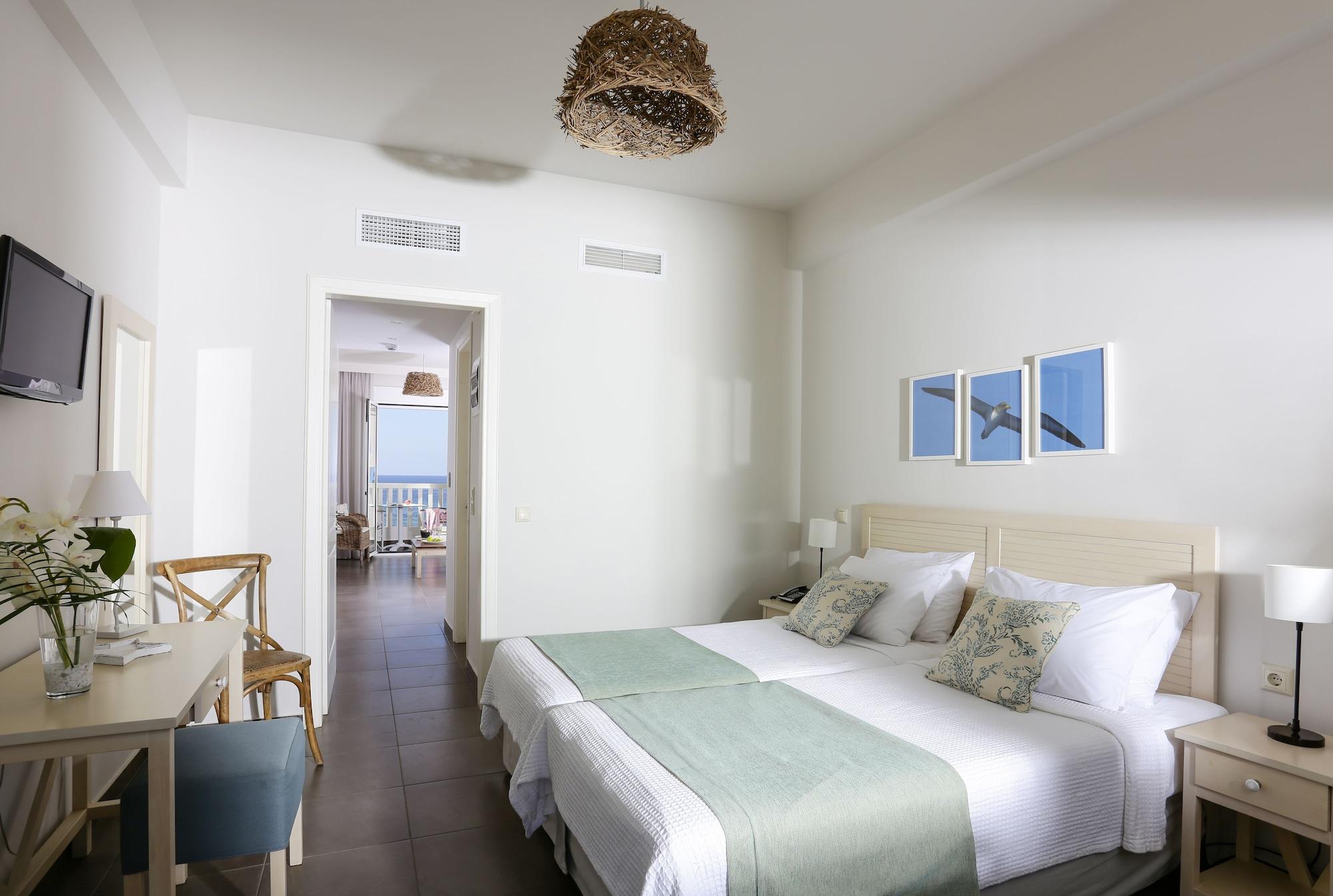 Aparthotel Artina Marathópolis Zewnętrze zdjęcie