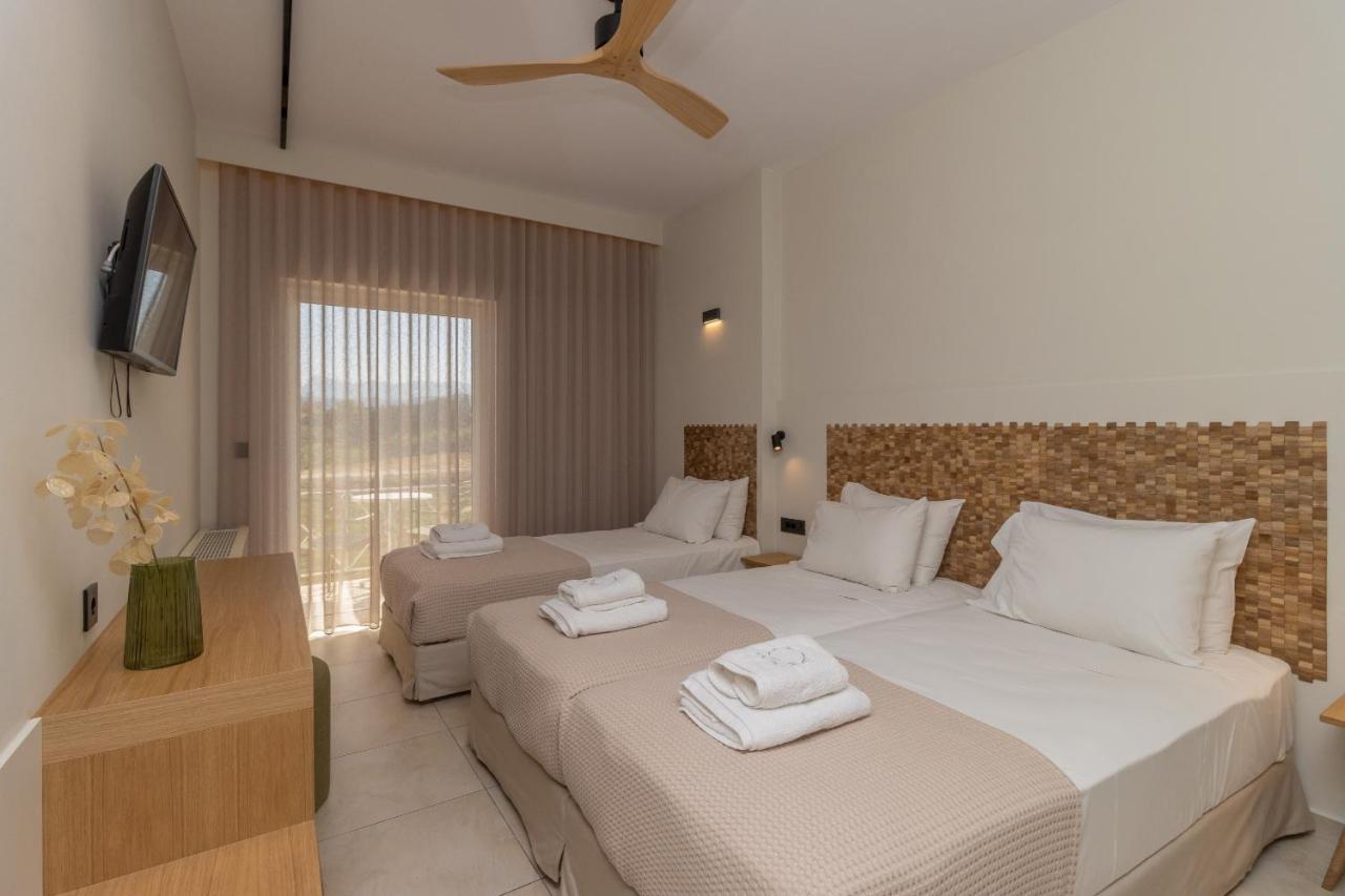 Aparthotel Artina Marathópolis Zewnętrze zdjęcie