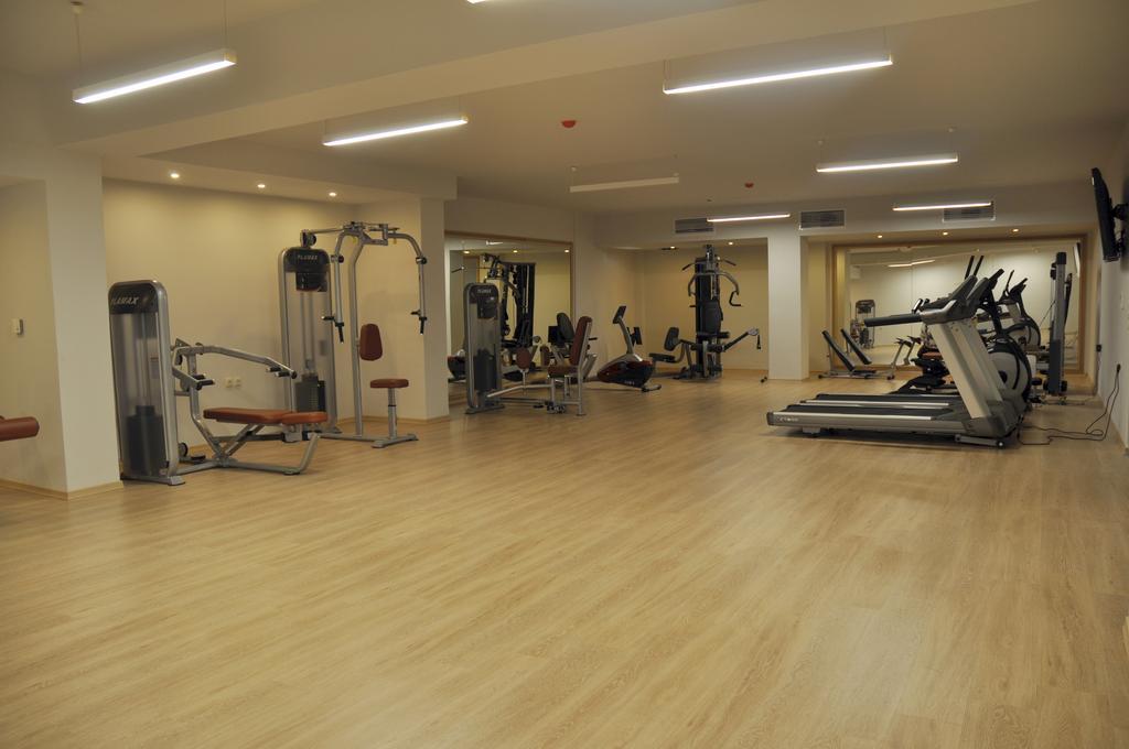 Aparthotel Artina Marathópolis Zewnętrze zdjęcie