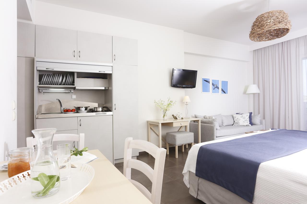 Aparthotel Artina Marathópolis Zewnętrze zdjęcie